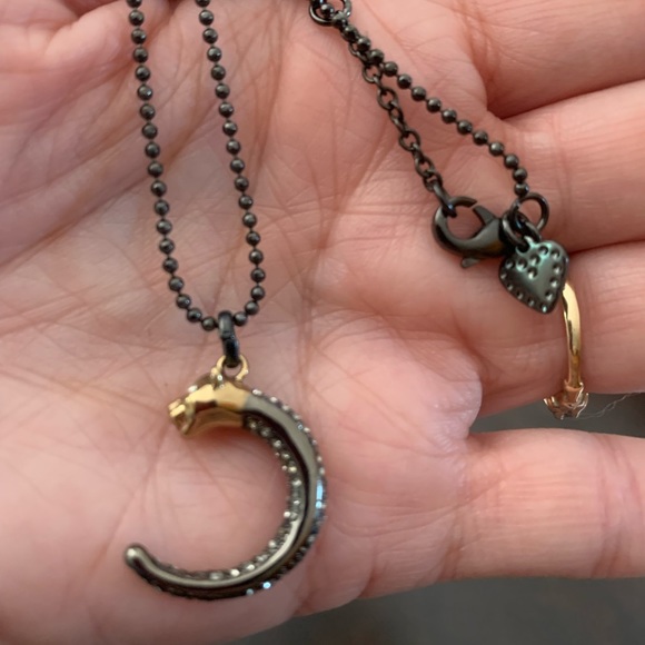 Stella & Dot Panther Crescent necklace with hematite - Picture 3 of 3